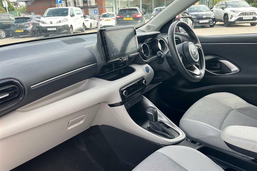 Toyota Yaris Icon Grey #37