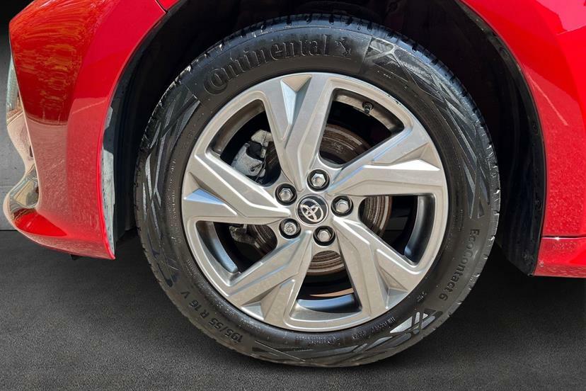 Toyota Yaris 1.5 Hybrid Icon Cvt #5
