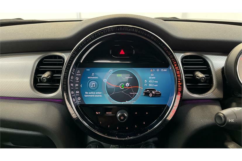 Mini Hatch Sport - Pan Roof Apple Carplay Heated Sea Yellow #8
