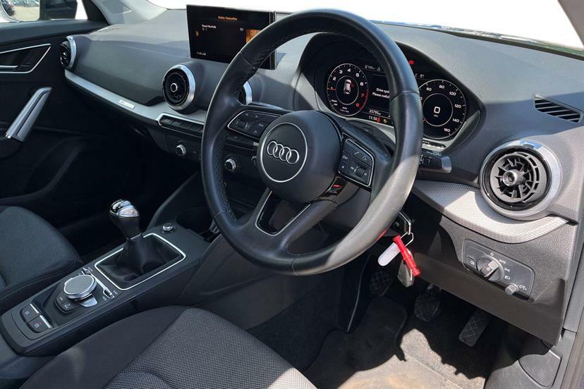 Audi Q2 30 Tfsi Sport Blue #6