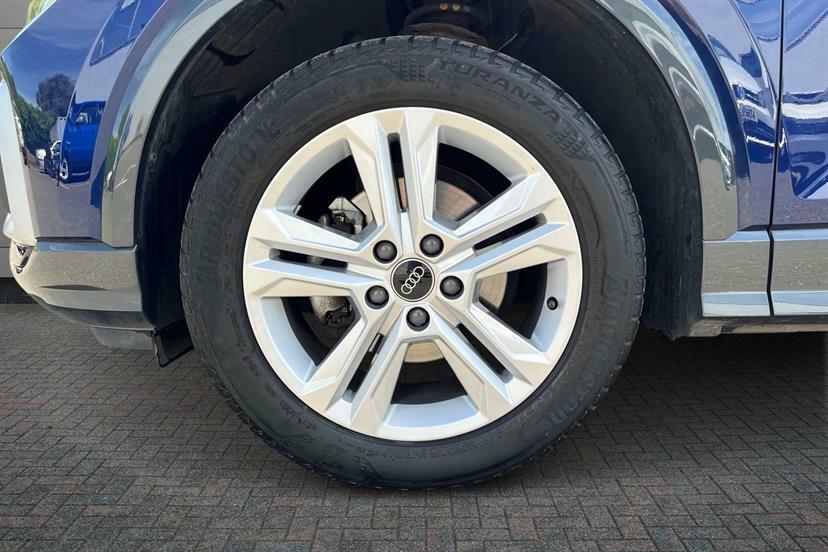 Audi Q2 30 Tfsi Sport Blue #5