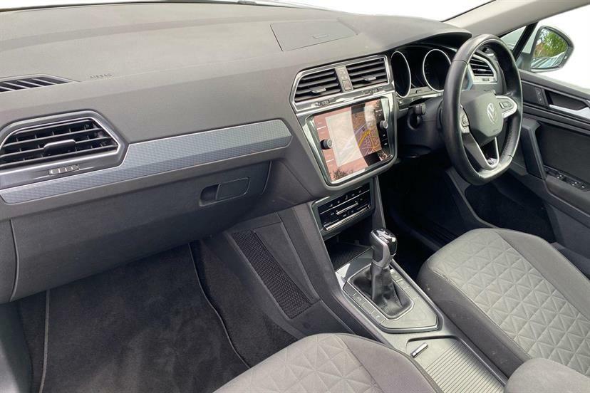 Volkswagen Tiguan 1.5 Tsi 150 Life Dsg White #2