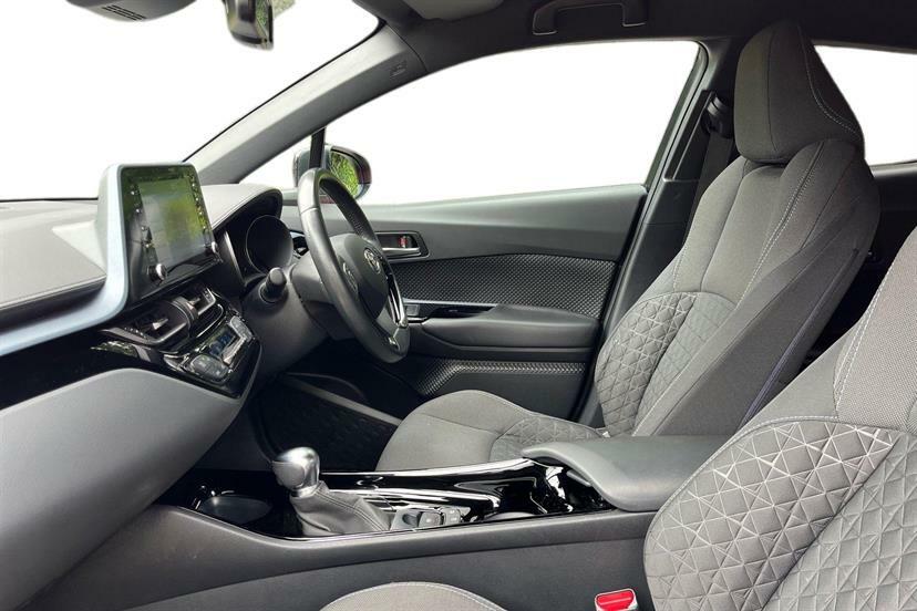 Toyota C-Hr 1.8 Hybrid Design Cvt #2
