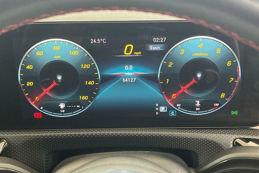 Mercedes-Benz A Class 1.3 A200 Amg Line Night Edition ... White #6