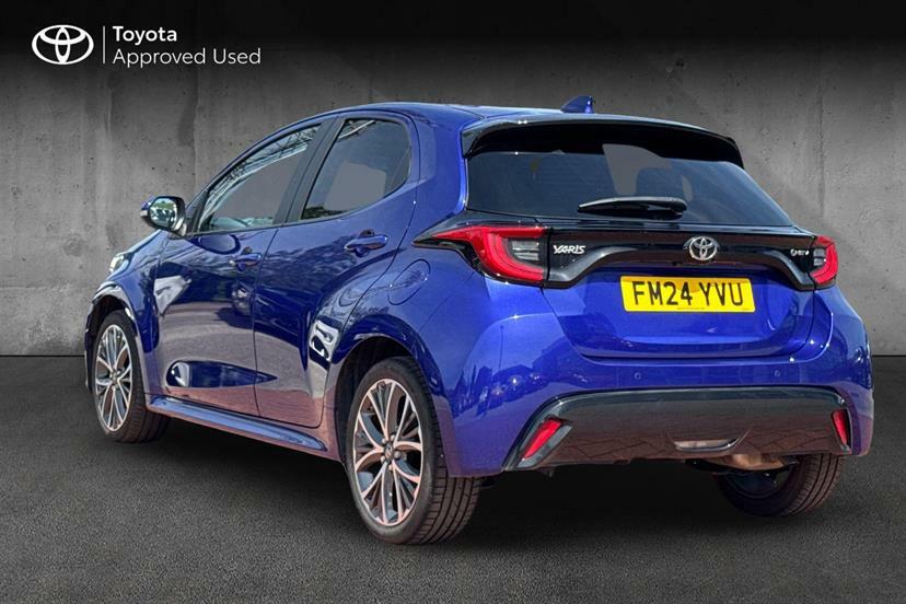 Toyota Yaris 1.5 Hybrid Excel Cvt Blue #3