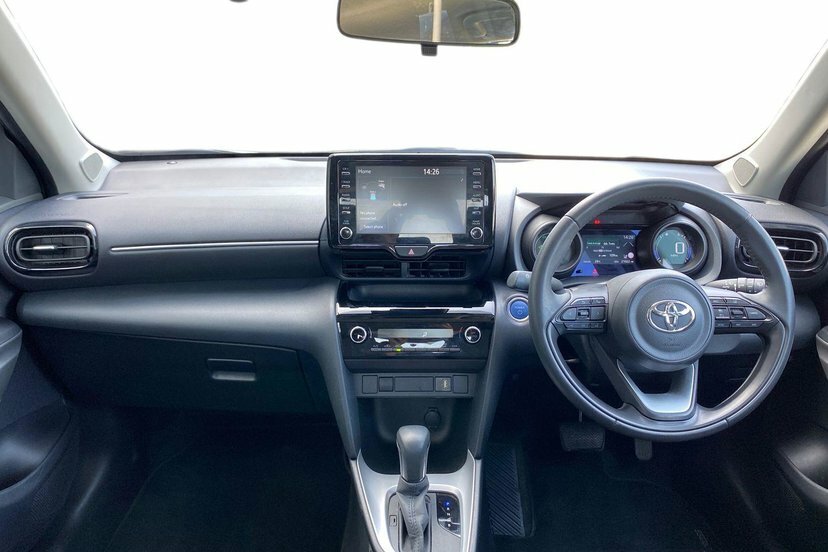 Toyota Yaris Cross 1.5 Vvt-h Icon Suv Hybrid E-cvt 116 Ps MC73UDB White #5