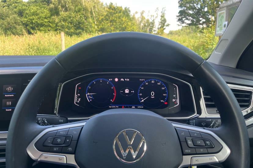 Volkswagen Polo 1.0 Tsi Match Black #24
