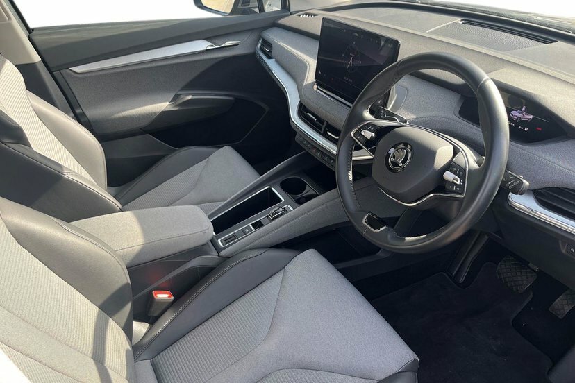 Skoda ENYAQ Iv 62Kwh 60 Suv Dc120kw 179 P Grey #6