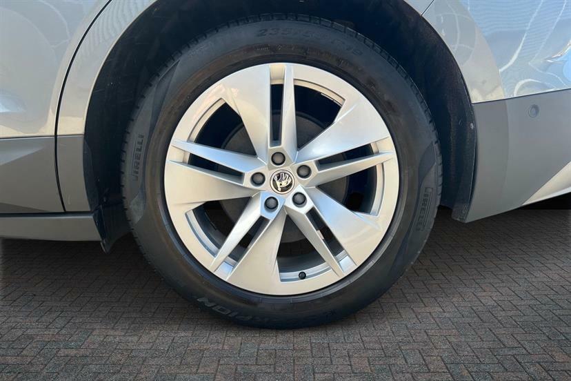 Skoda ENYAQ 132Kw 60 Ecosuite 62Kwh 120Kw Grey #4