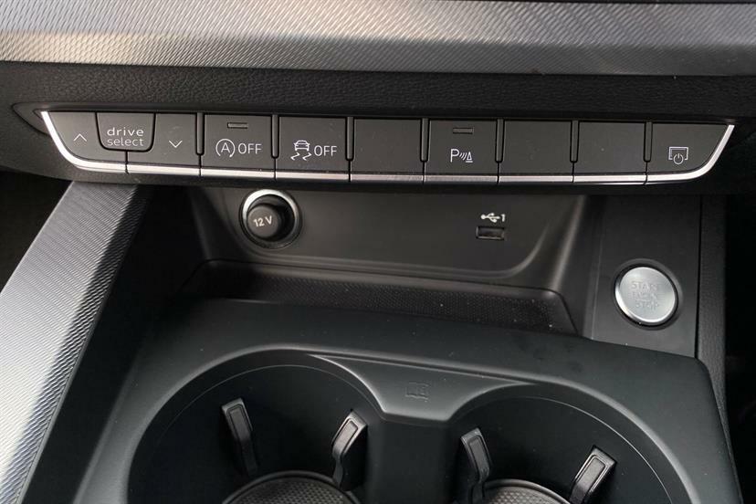 Audi A4 2.0 Tfsi 35 S Line S Tronic Euro 6 Ss  #20