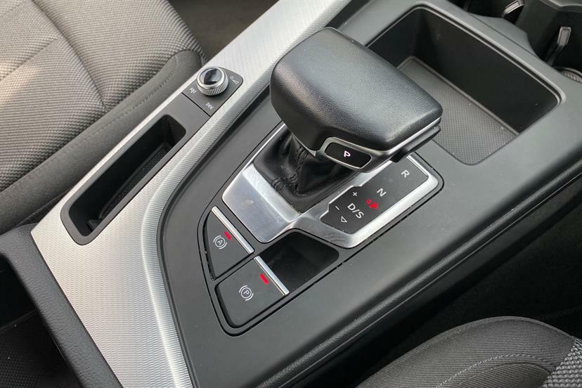 Audi A4 2.0 Tfsi 35 S Line S Tronic Euro 6 Ss  #22