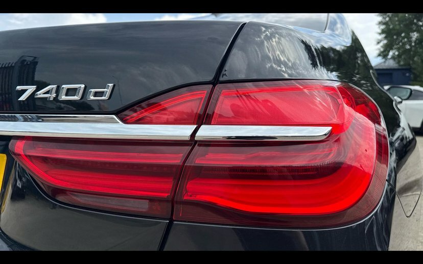BMW 7 Series 2.0 740Le Xdrive Exclusive 255 Bhp Black #21