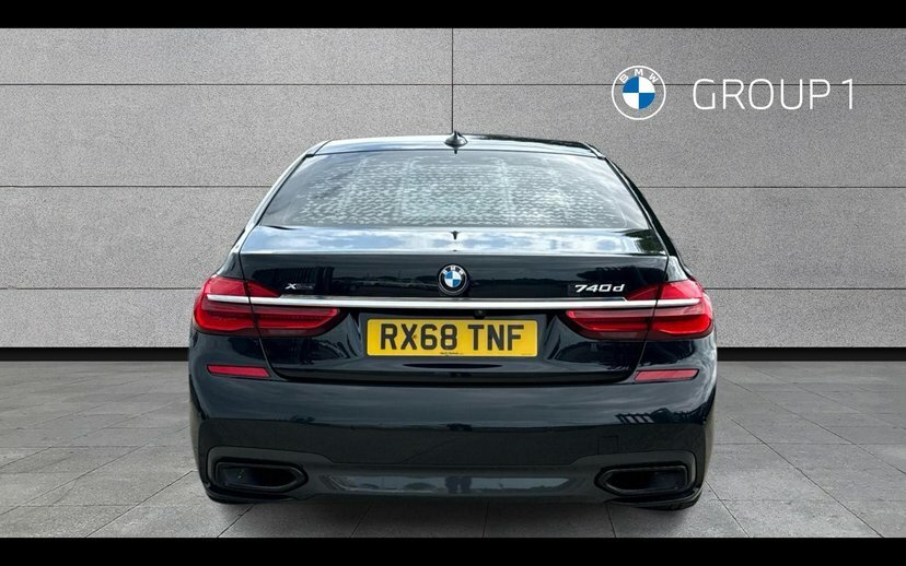 BMW 7 Series 2.0 740Le Xdrive Exclusive 255 Bhp Black #15