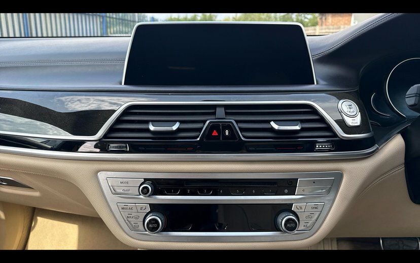 BMW 7 Series 2.0 740Le Xdrive Exclusive 255 Bhp Black #8