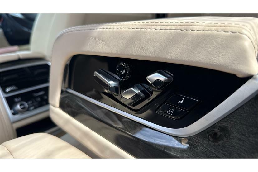BMW 7 Series 730D M Sport Saloon Grey #25
