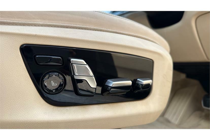 BMW 7 Series 730D M Sport Saloon Grey #27