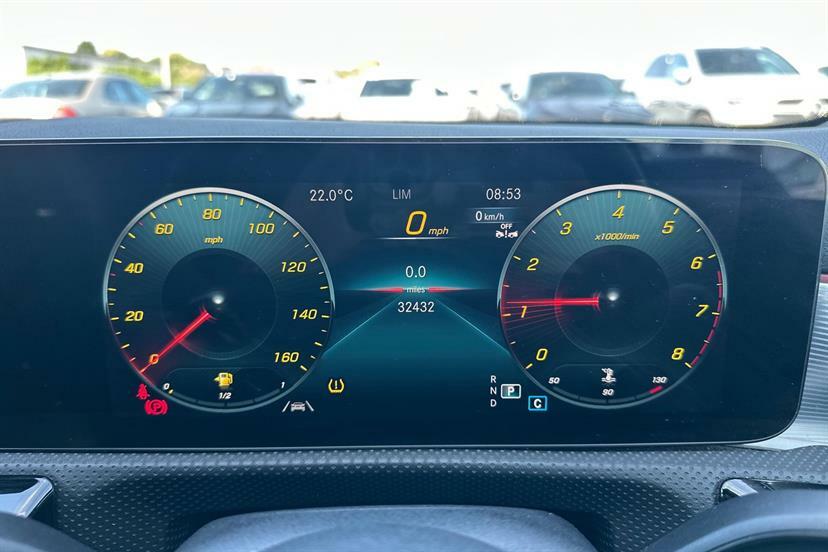 Mercedes-Benz A Class A180 Amg Line Executive DK72VZF Grey #5