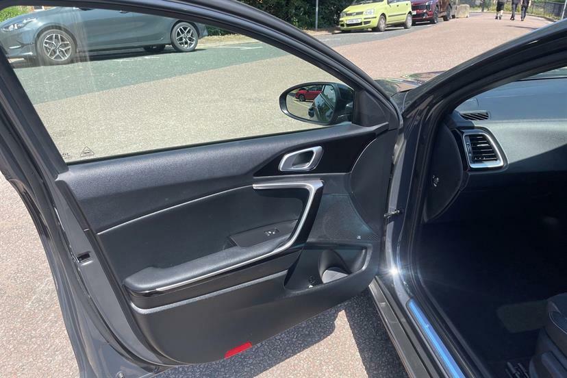 Kia Xceed 1.5 T-gdi Gt-line Euro 6 Ss Black #35