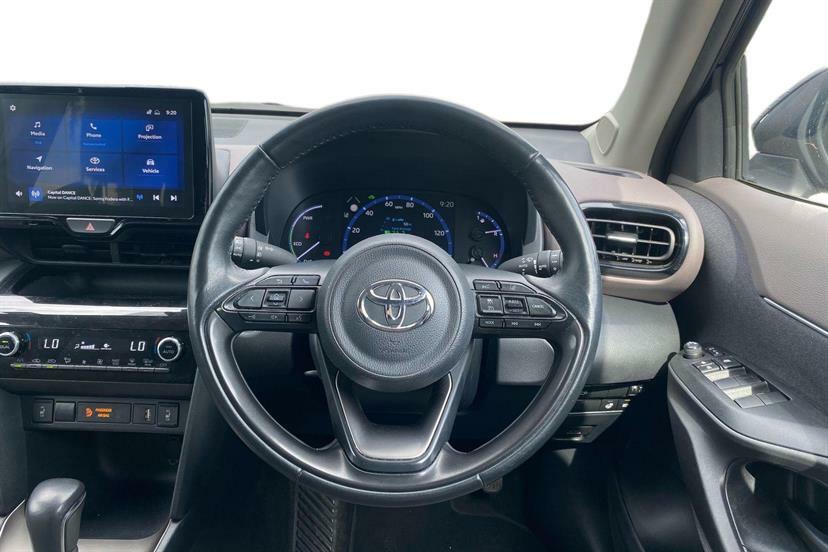 Toyota Yaris Cross 1.5 Hybrid Excel Cvt Black #6