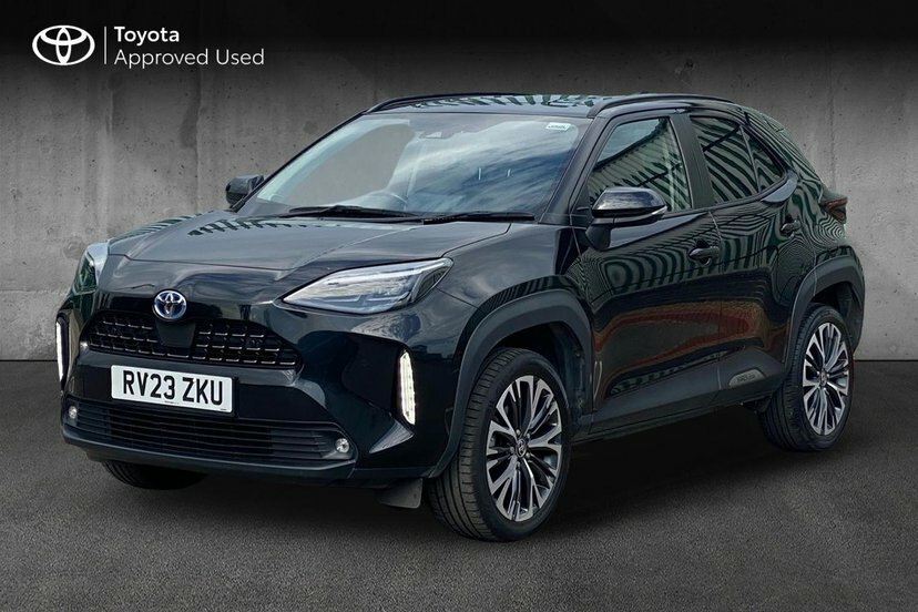 Toyota Yaris Cross 1.5 Vvt-h Excel Suv Hybrid E-cvt 116 P RV23ZKU Black #3