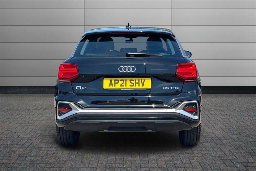 Audi Q2 35 Tfsi Sport S Tronic Red #10