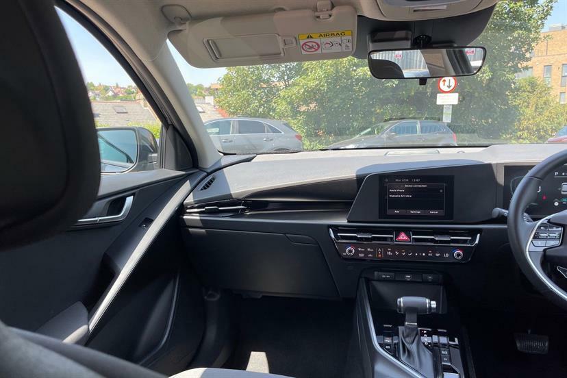 Kia Niro 1.6 Gdi Hybrid 3 Dct White #24