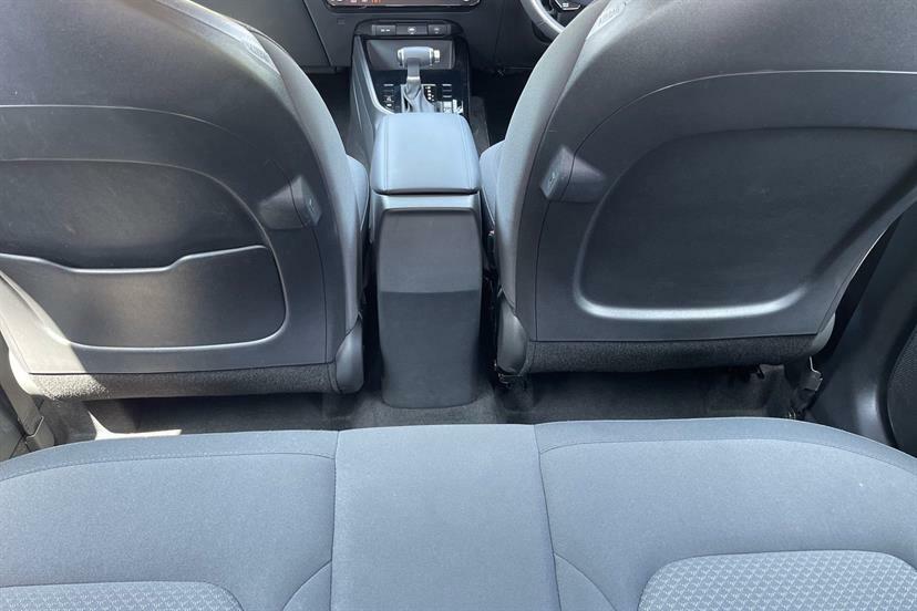 Kia Niro 1.6 Gdi Hybrid 3 Dct White #38