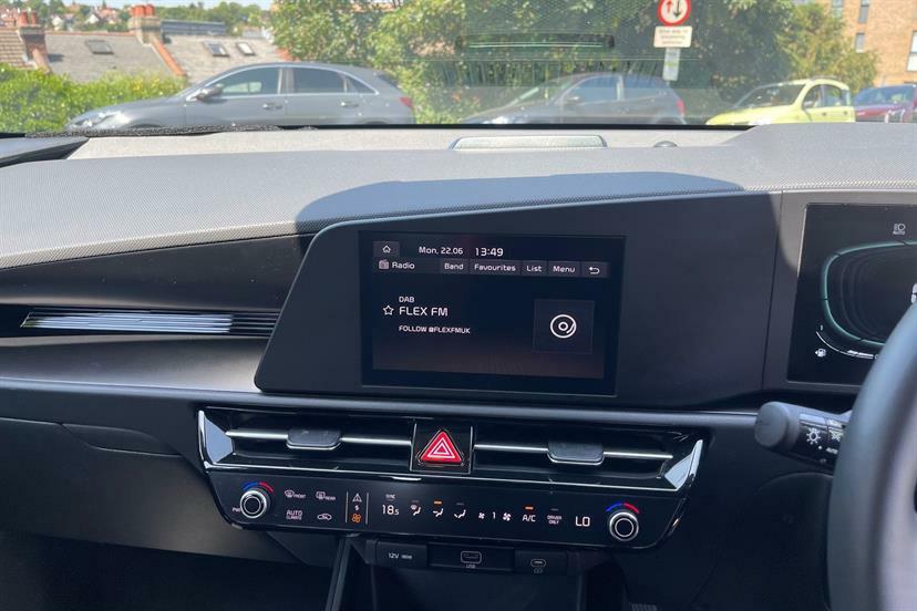 Kia Niro 1.6 Gdi Hybrid 3 Dct White #15