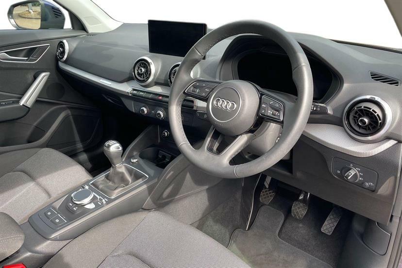 Audi Q2 35 Tfsi Sport Blue #6
