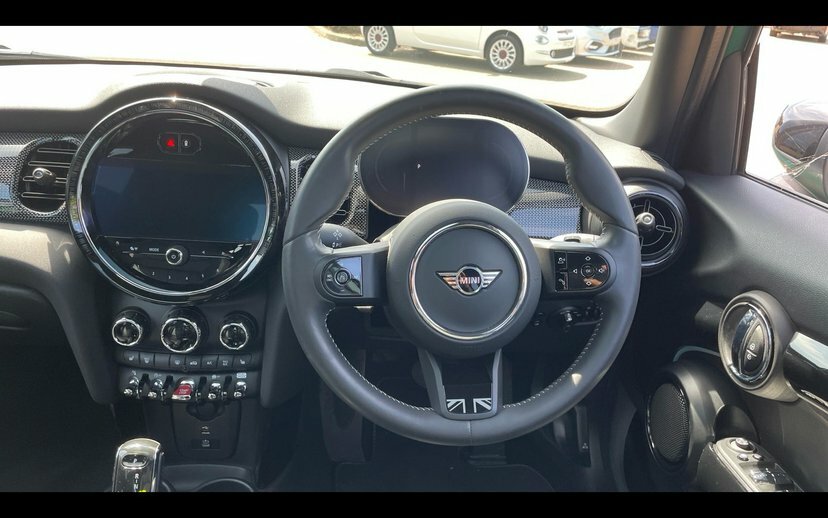 Mini Hatch 5-Door Hatch Cooper Exclusive EO23TCU Green #5