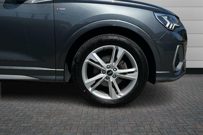 Audi Q3 35 Tfsi S Line S Tronic Comfortsound Pack Grey #5