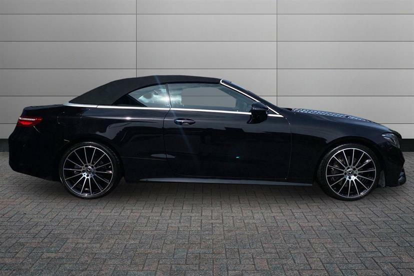 Mercedes-Benz E Class E220d Amg Line Premium Plus 9G-tronic Black #3