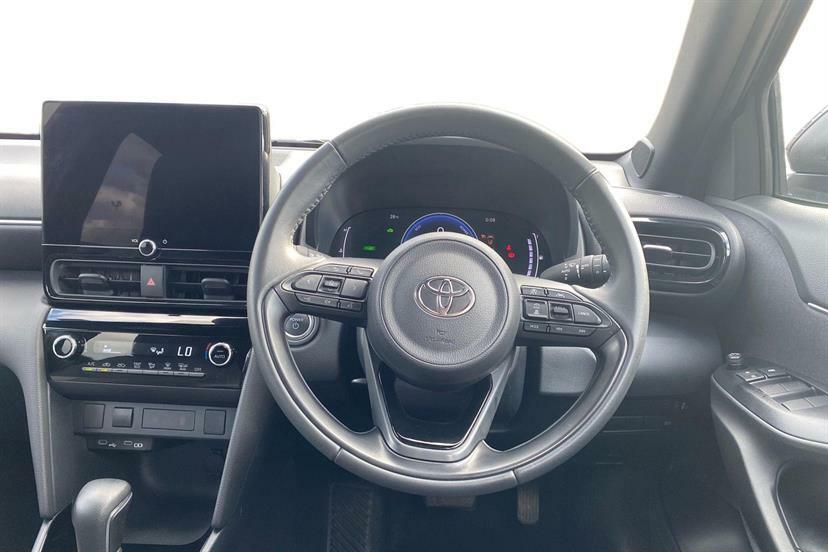 Toyota Yaris Cross 1.5 Hybrid Design Cvt Grey #5