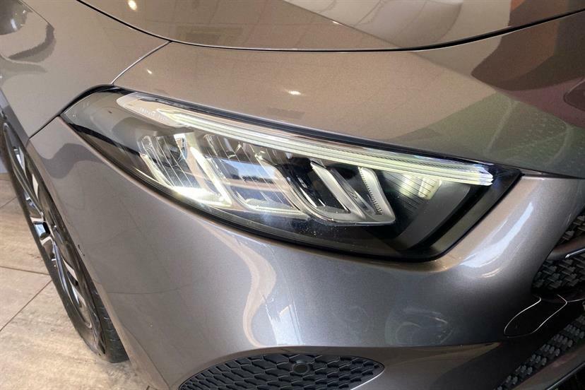 Mercedes-Benz A Class A180 Sport Edition Black #25