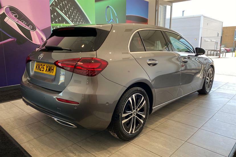 Mercedes-Benz A Class A180 Sport Edition Black #16