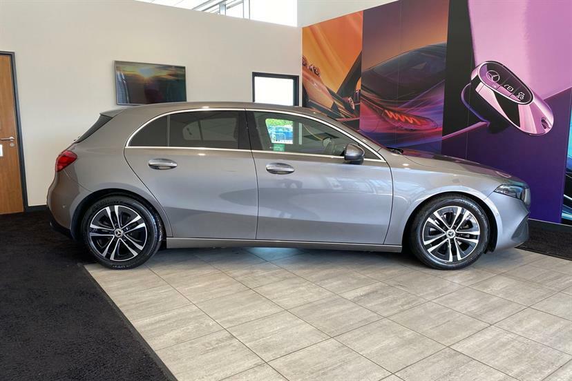 Mercedes-Benz A Class A180 Sport Edition Black #20