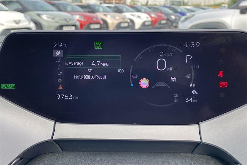 Toyota Prius 2.0 Phev Design Cvt Silver #9