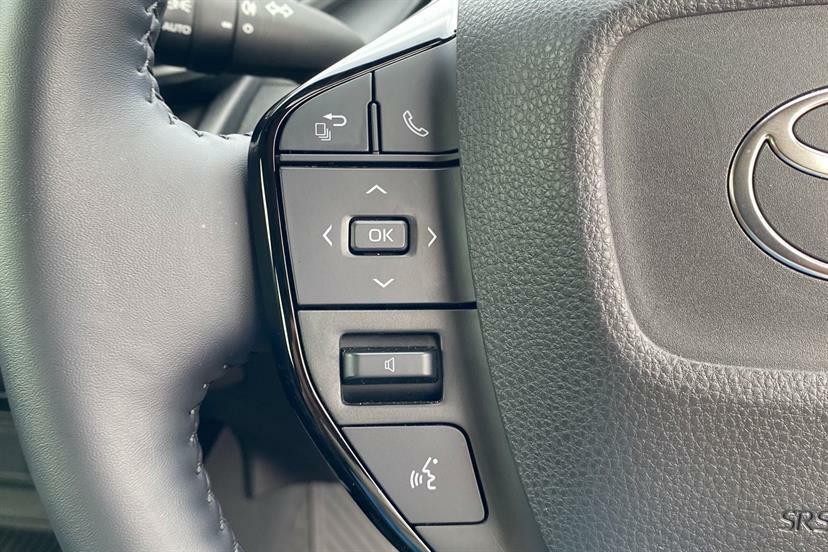 Toyota Prius 2.0 Phev Design Cvt Silver #28