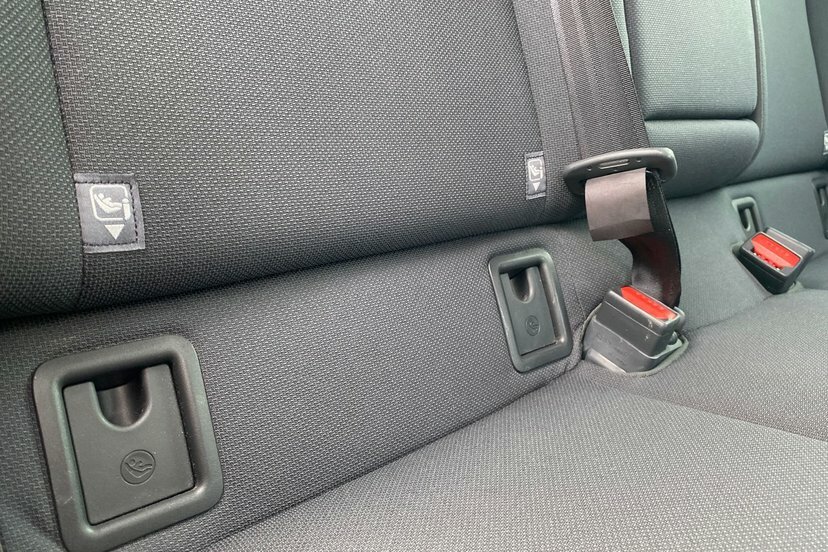 Toyota Prius 2.0 Phev Design Cvt Black #20