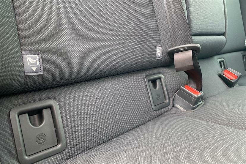 Toyota Prius 2.0 Phev Design Cvt Silver #22