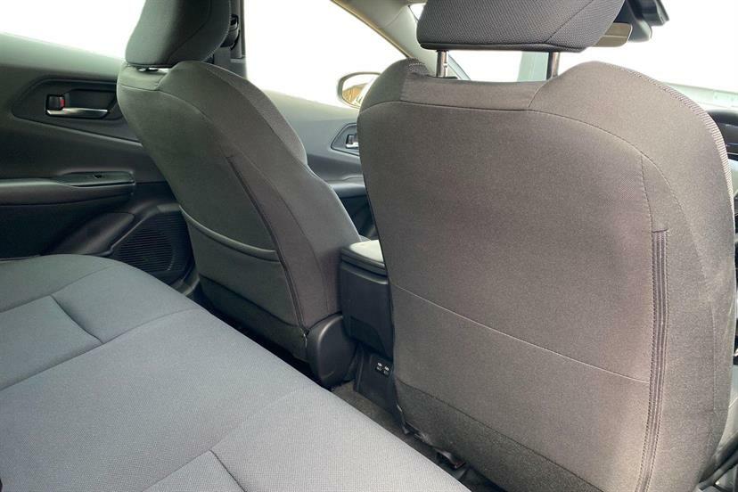 Toyota Prius 2.0 Phev Design Cvt Silver #13