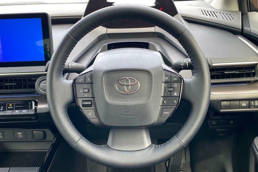 Toyota Prius 2.0 Phev Design Cvt Silver #8