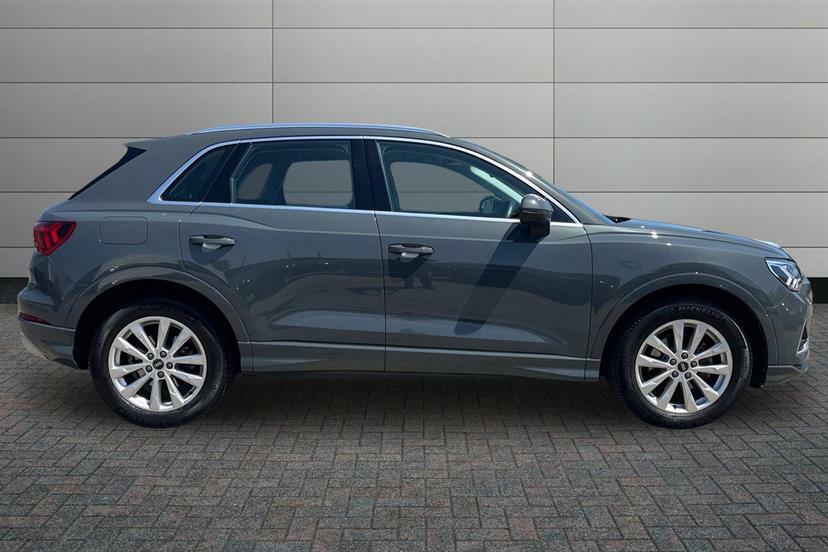 Audi Q3 35 Tfsi Sport S Tronic Grey #4