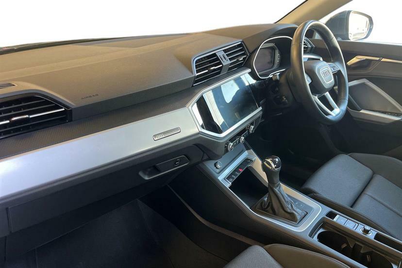 Audi Q3 35 Tfsi Sport S Tronic Grey #2