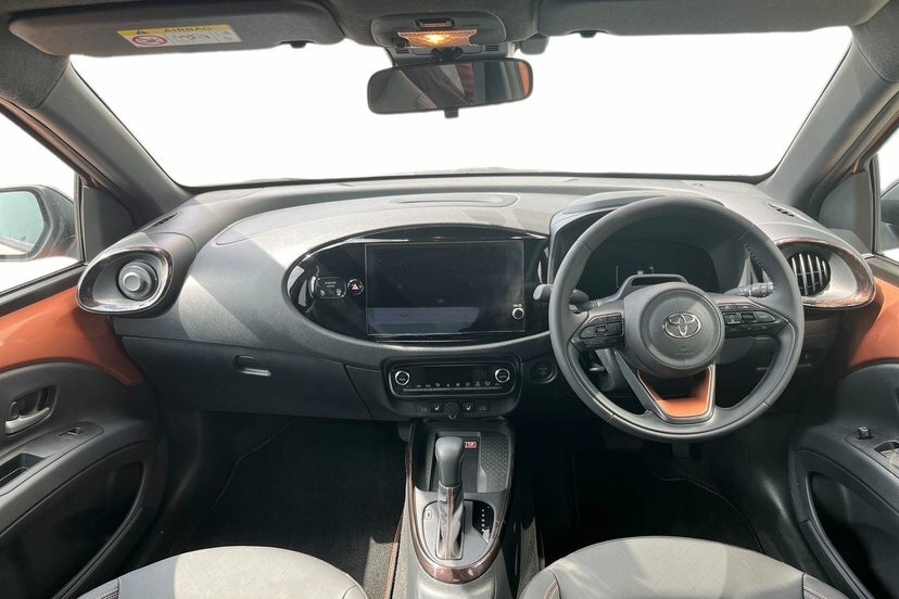 Toyota Aygo X 1.5H Excel Hatchback Hybrid Cvt 116 Ps CE26APU #6