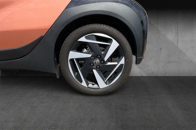 Toyota Aygo X 1.5 Hybrid Excel Cvt #5