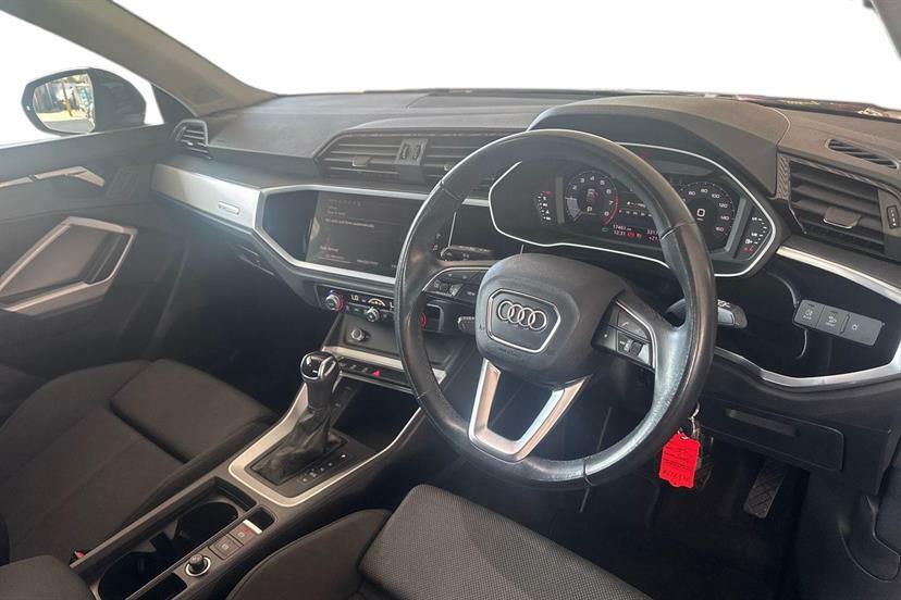 Audi Q3 35 Tfsi Sport S Tronic Grey #6
