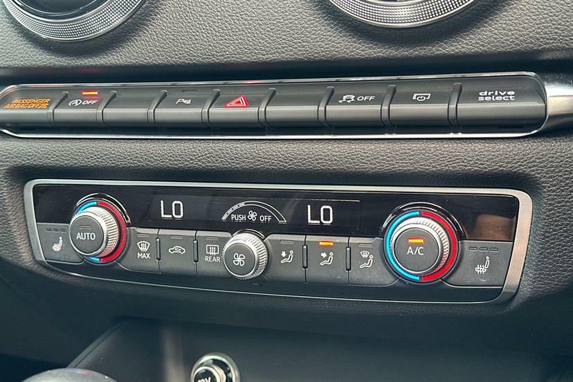 Audi A3 35 Tfsi Sport S Tronic  #41