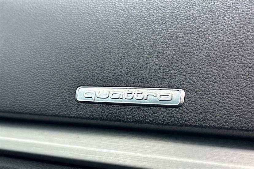 Audi A3 35 Tfsi Sport S Tronic  #38