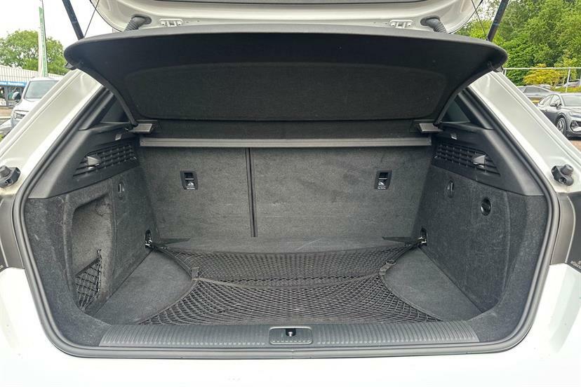 Audi A3 35 Tfsi Sport S Tronic  #11